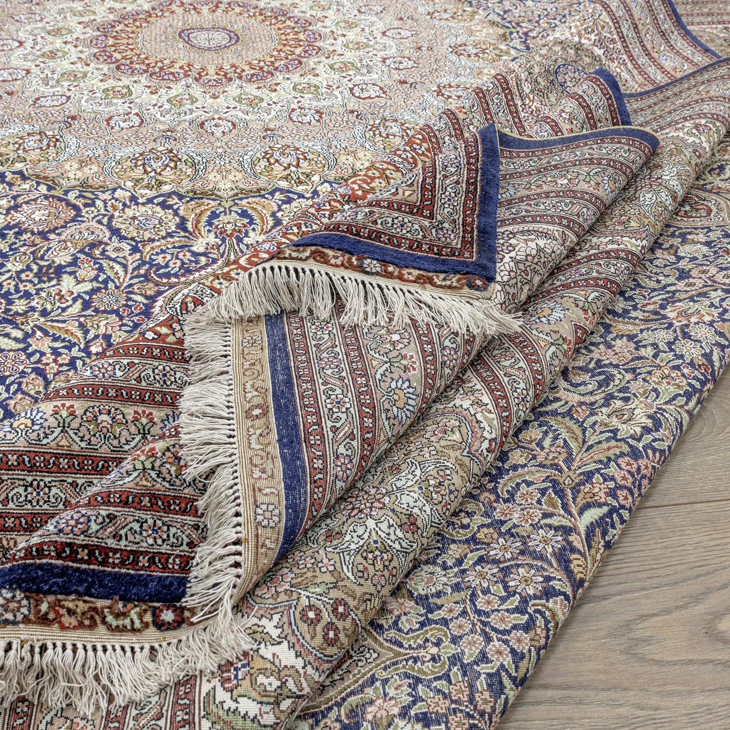 Varamin Madalyon Desenli İpek Halı 305x414 cm
