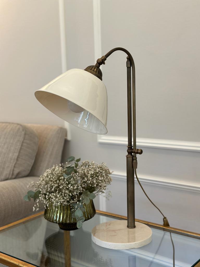 Venüs Beyaz Porselen Abajur