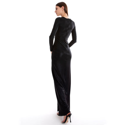 Veronica V Dekolteli Kruvaze Yırtmaç Detaylı Parlak Uzun Siyah Abiye Elbise