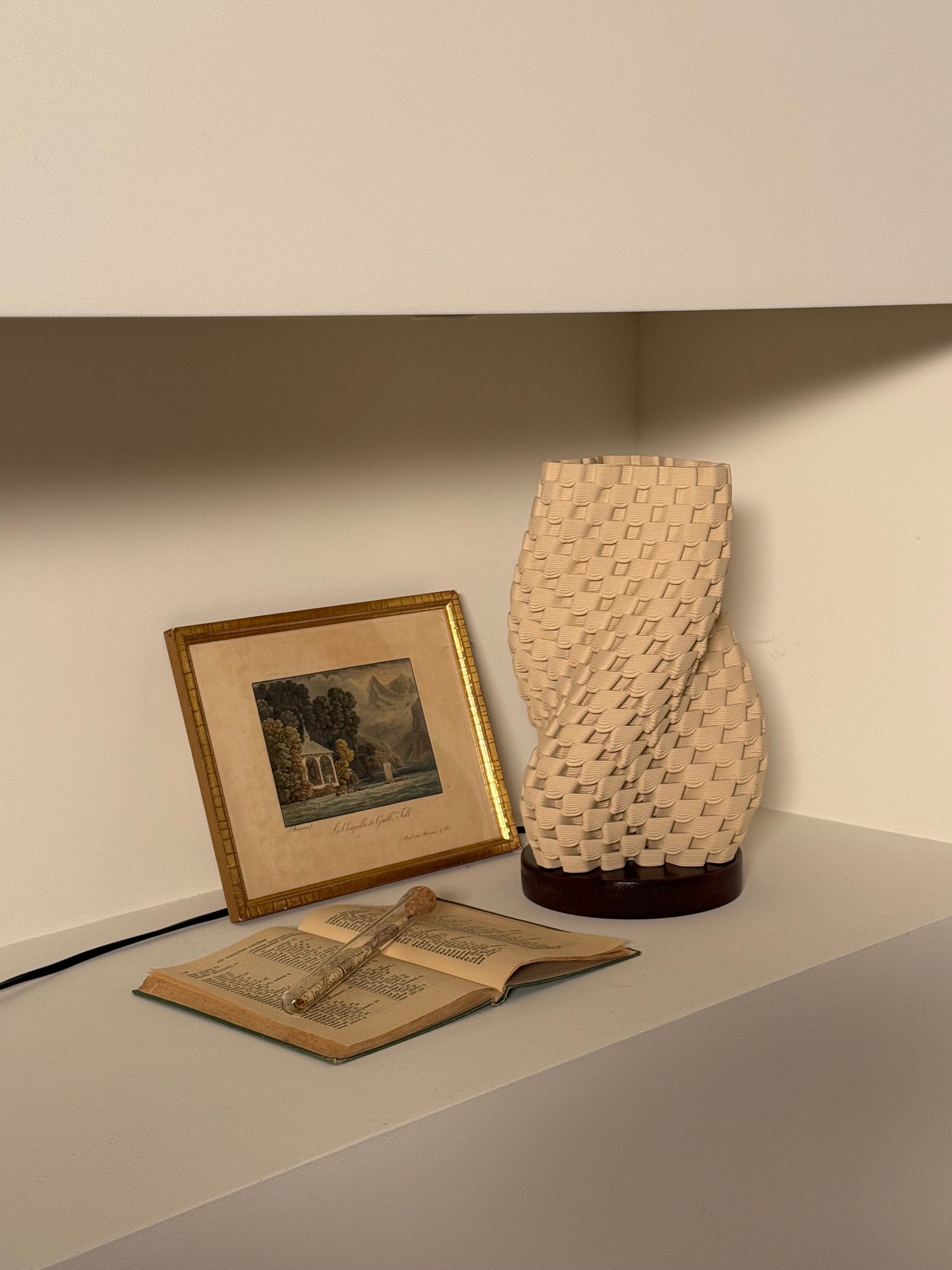 Vortex Masa Lambası-Dekoratif Aydınlatma-Deramic Design-NowShopFun