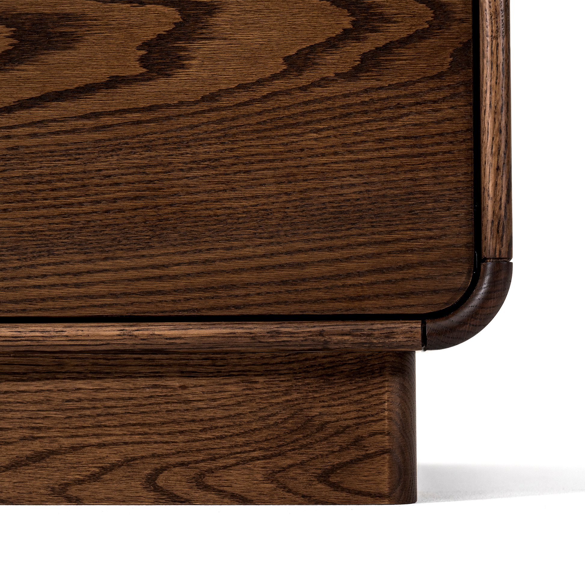 Watkins 4 Çekmeceli Şifonyer | Koyu Meşe