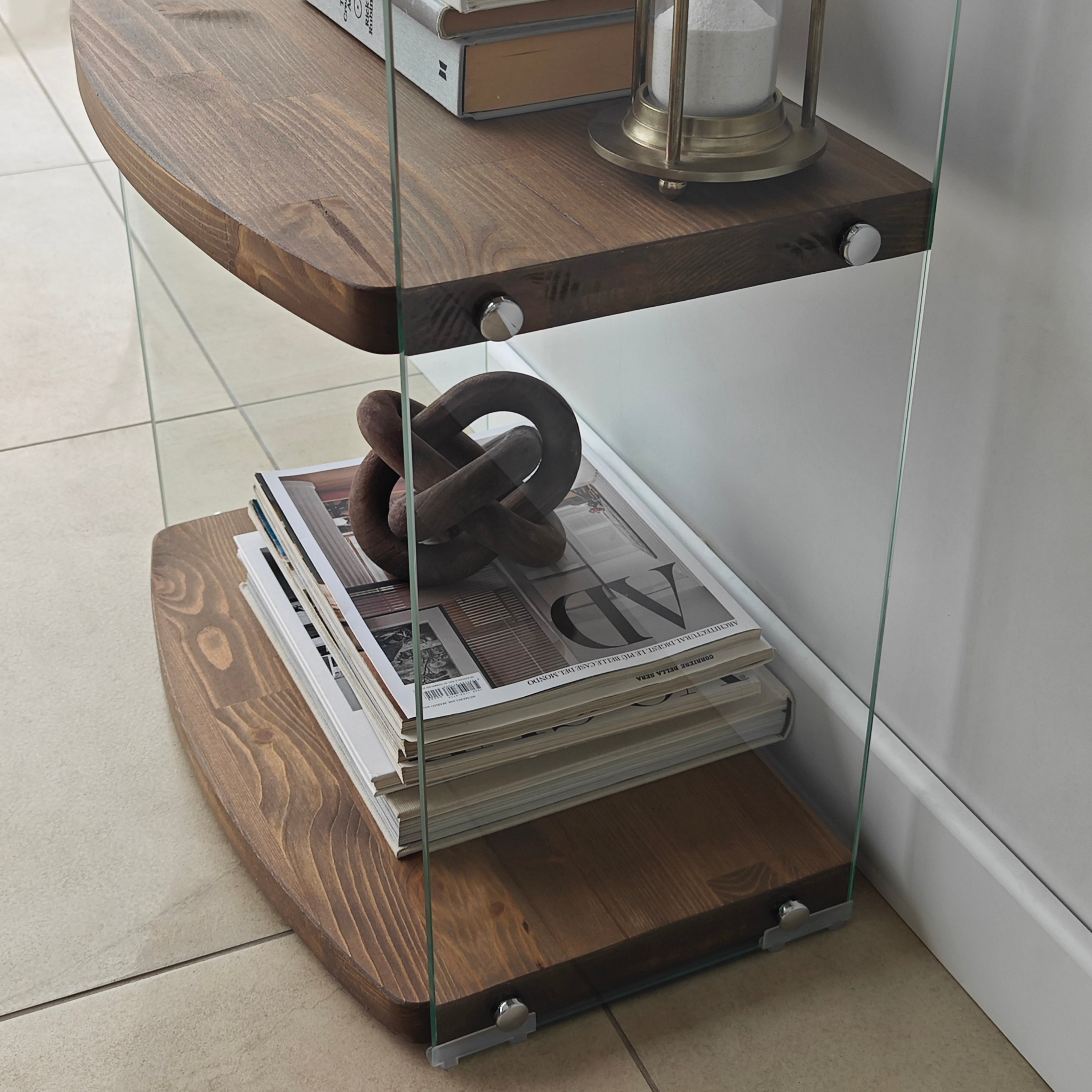 Waves Bar/İçki Rafı