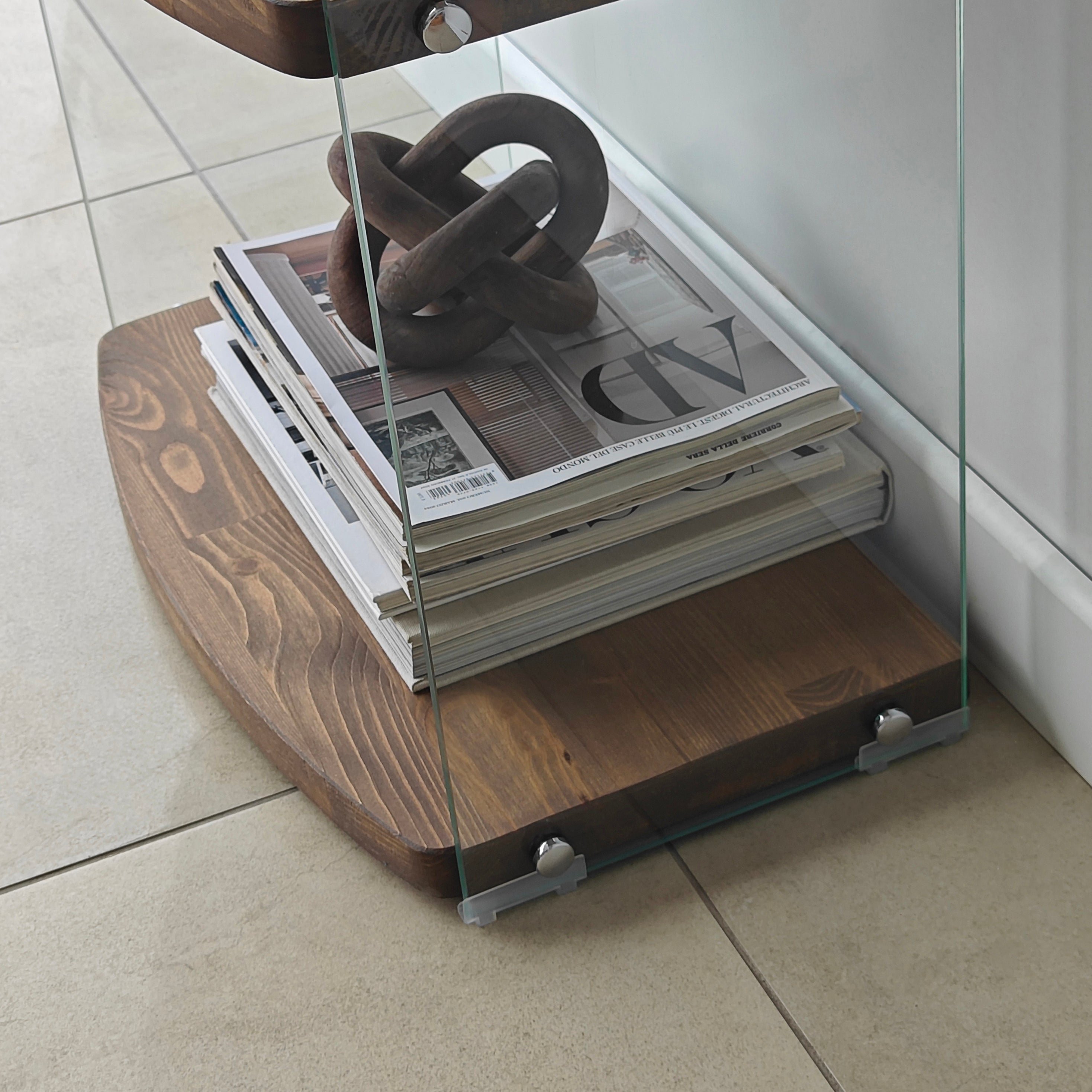 Waves Bar/İçki Rafı