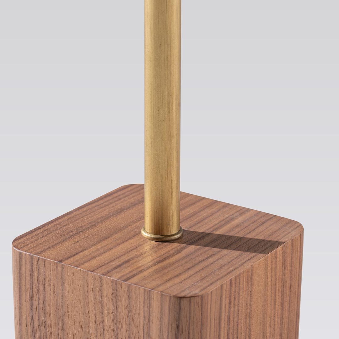 Willow Yan Sehpa Seti