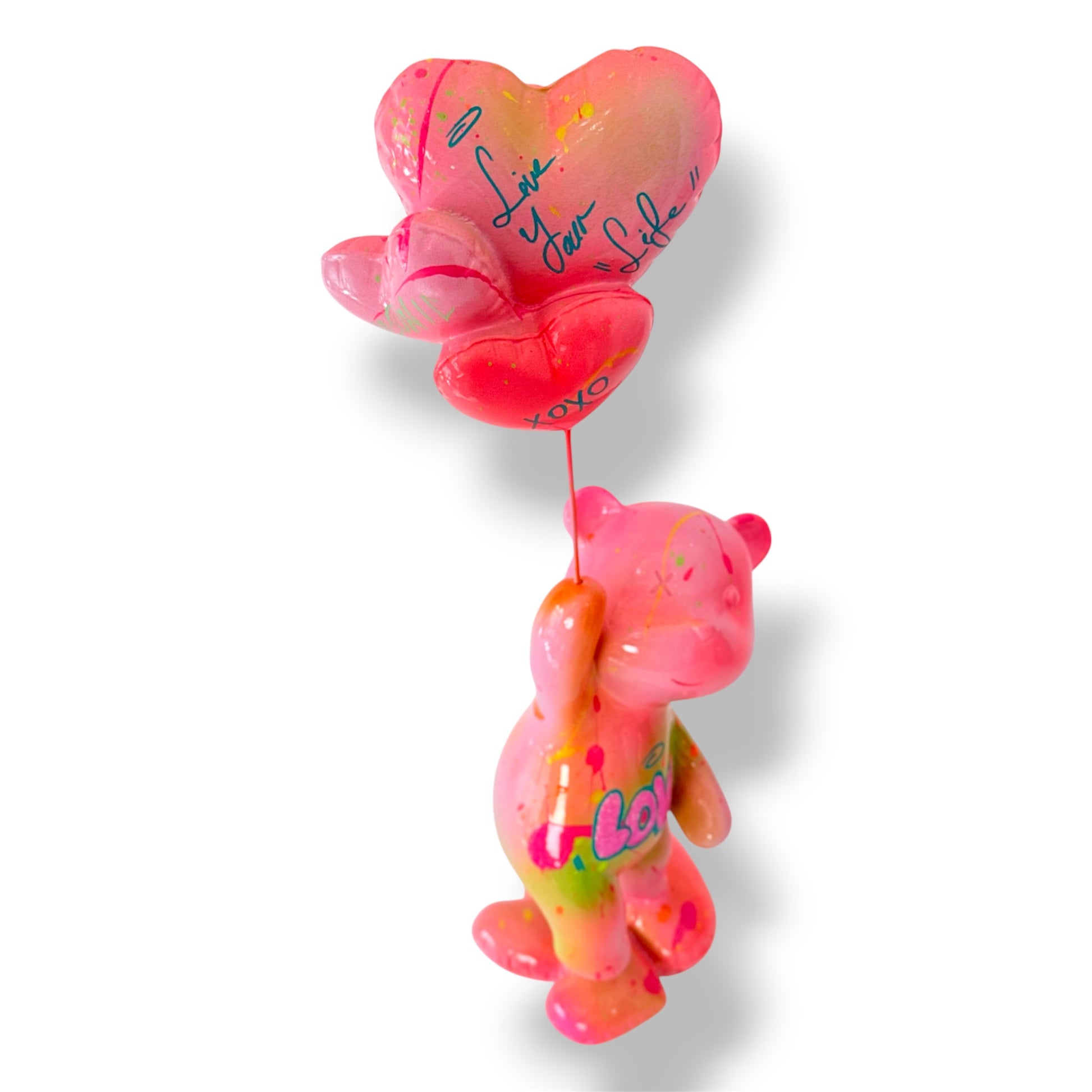 Xoxo Love Chaser Heykeli – Pembe Ayıcık Ve Kalp Balon Tasarımı