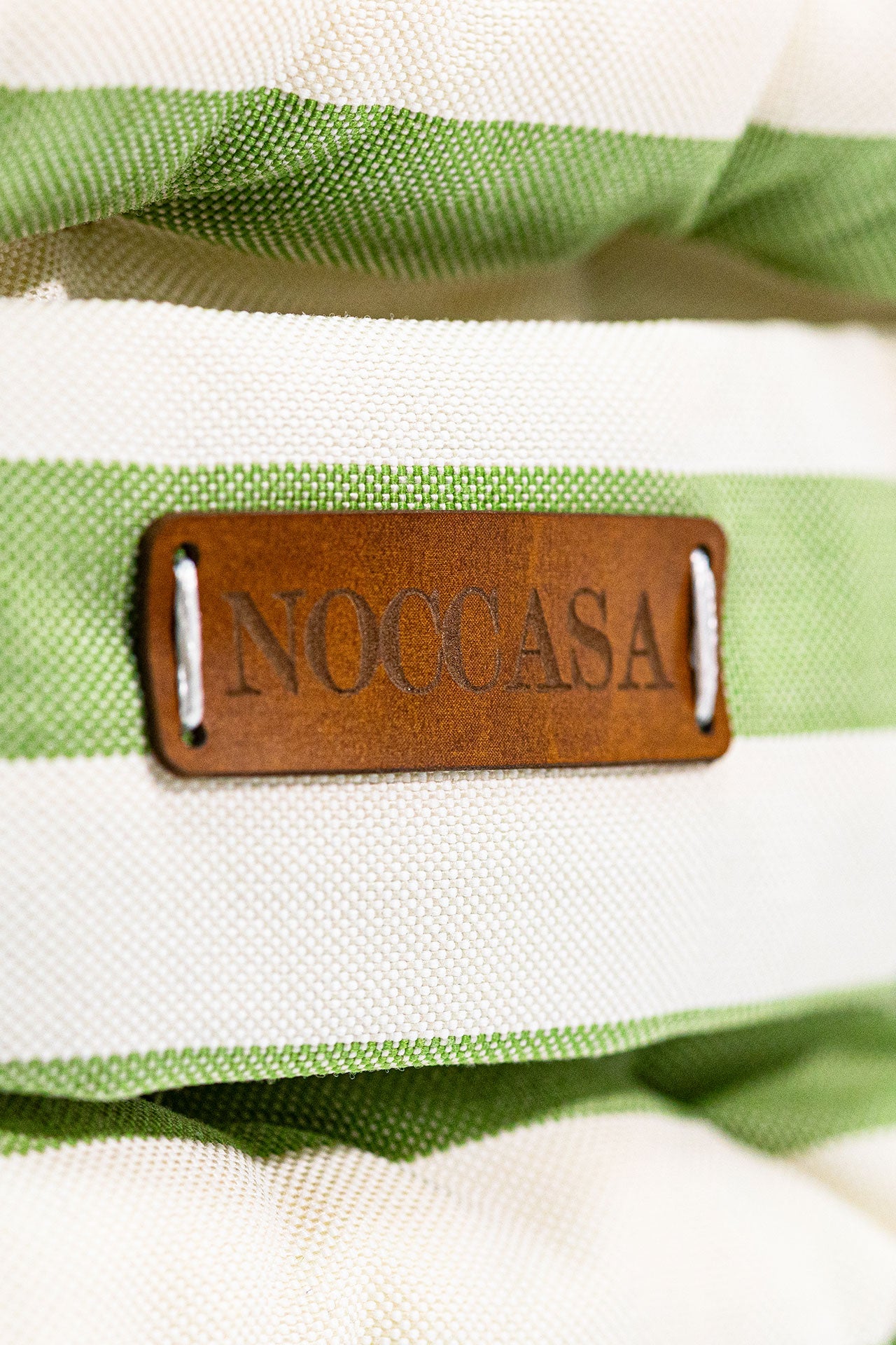 Yeşil Beyaz Çizgili Bisküvi Minder