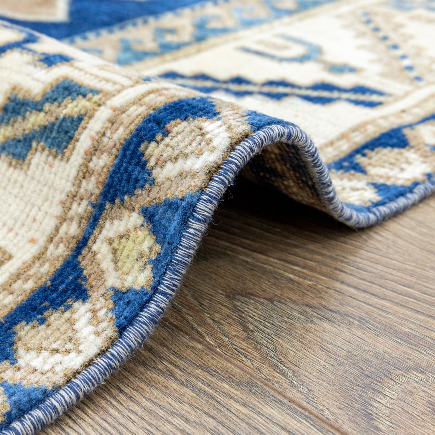 Zambak Rustik Desenli El Dokuma Yün Halı 146x201 cm-Kilim & Halı-Soho Antiq-NowShopFun