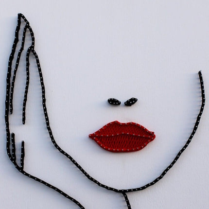 1çivi - String Art & One Line Art Tablo - Red Lips - Tablo