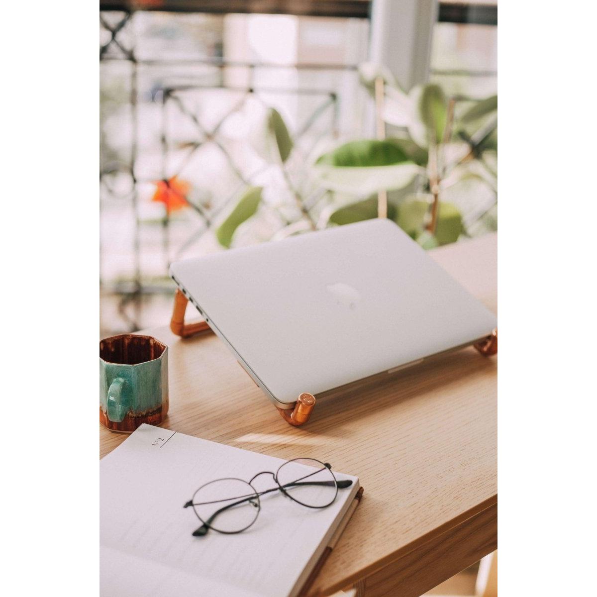 Aitik Bakır Laptop Standı