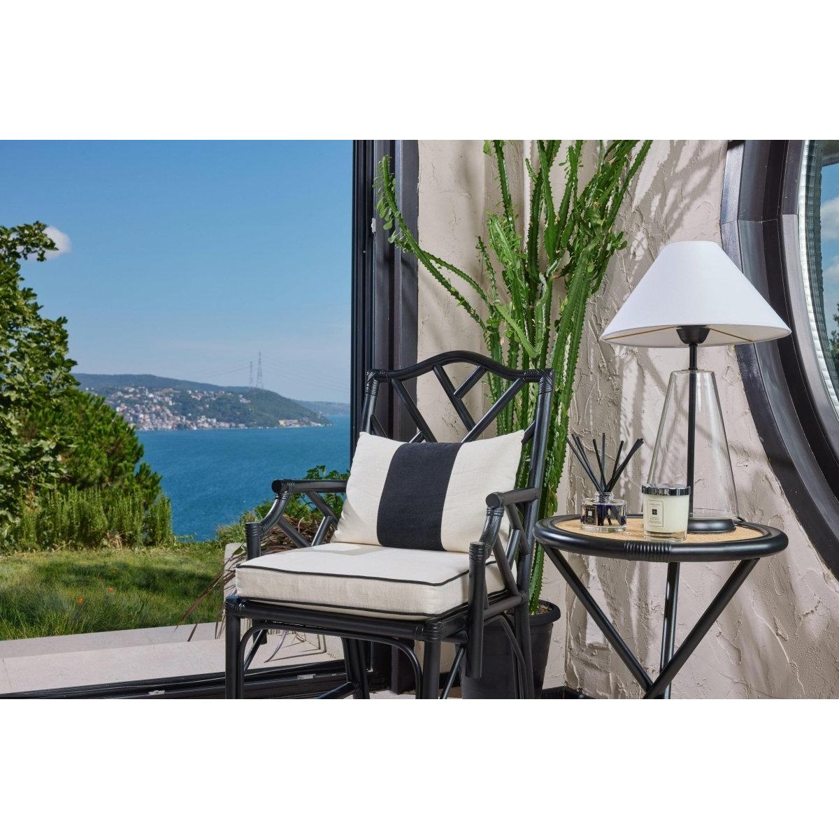 Classy Rattan Berjer