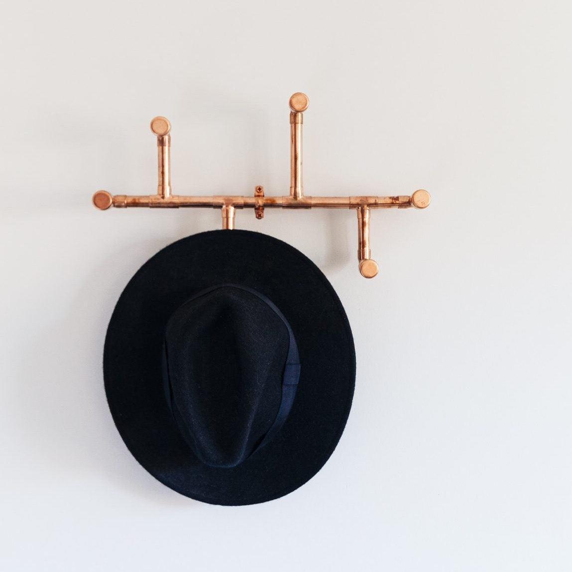 Constancia Bakır Duvar Askılığı