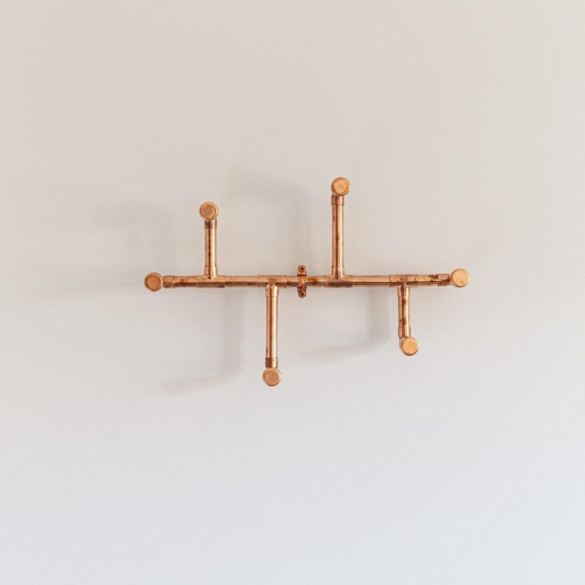 Constancia Bakır Duvar Askılığı