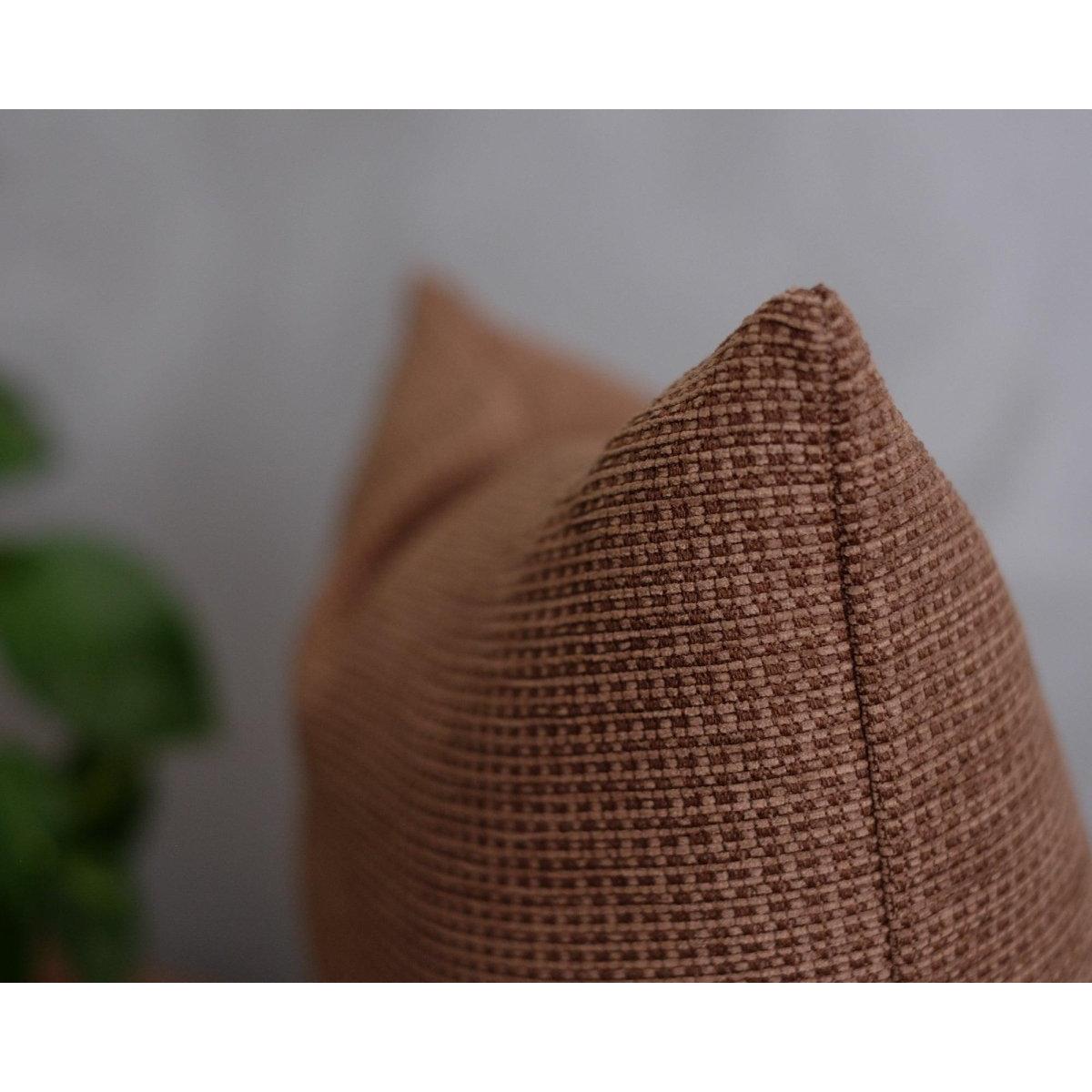 Dokulu Çikolata Kahvesi Kadife Kırlent Kılıfı