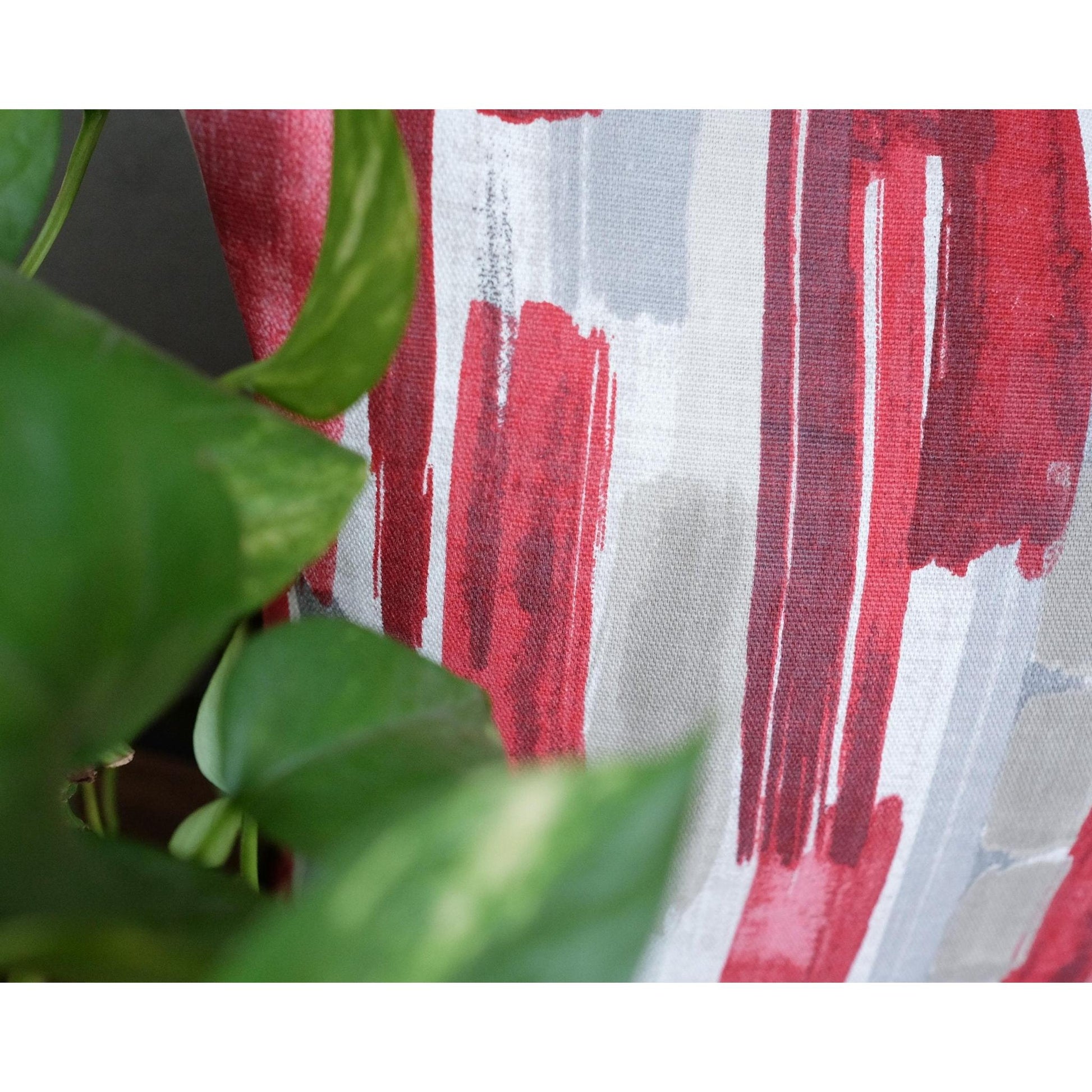 Kırmızı & Gri Fırça Darbeli Yastık Kılıfı