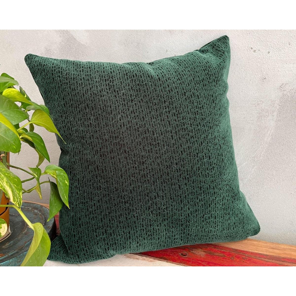 Koyu Yeşil Desenli Soft Kadife Kırlent Kılıfı