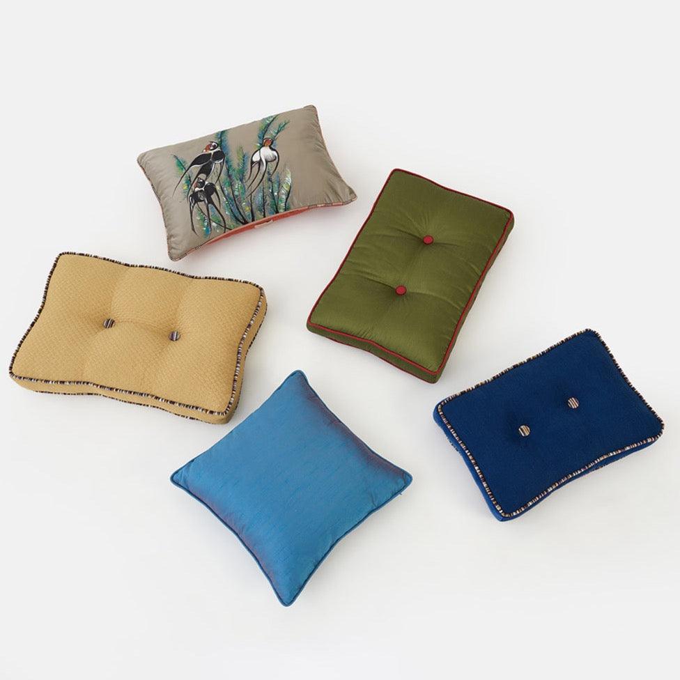 Mavi İpek Şantuk Kırlent