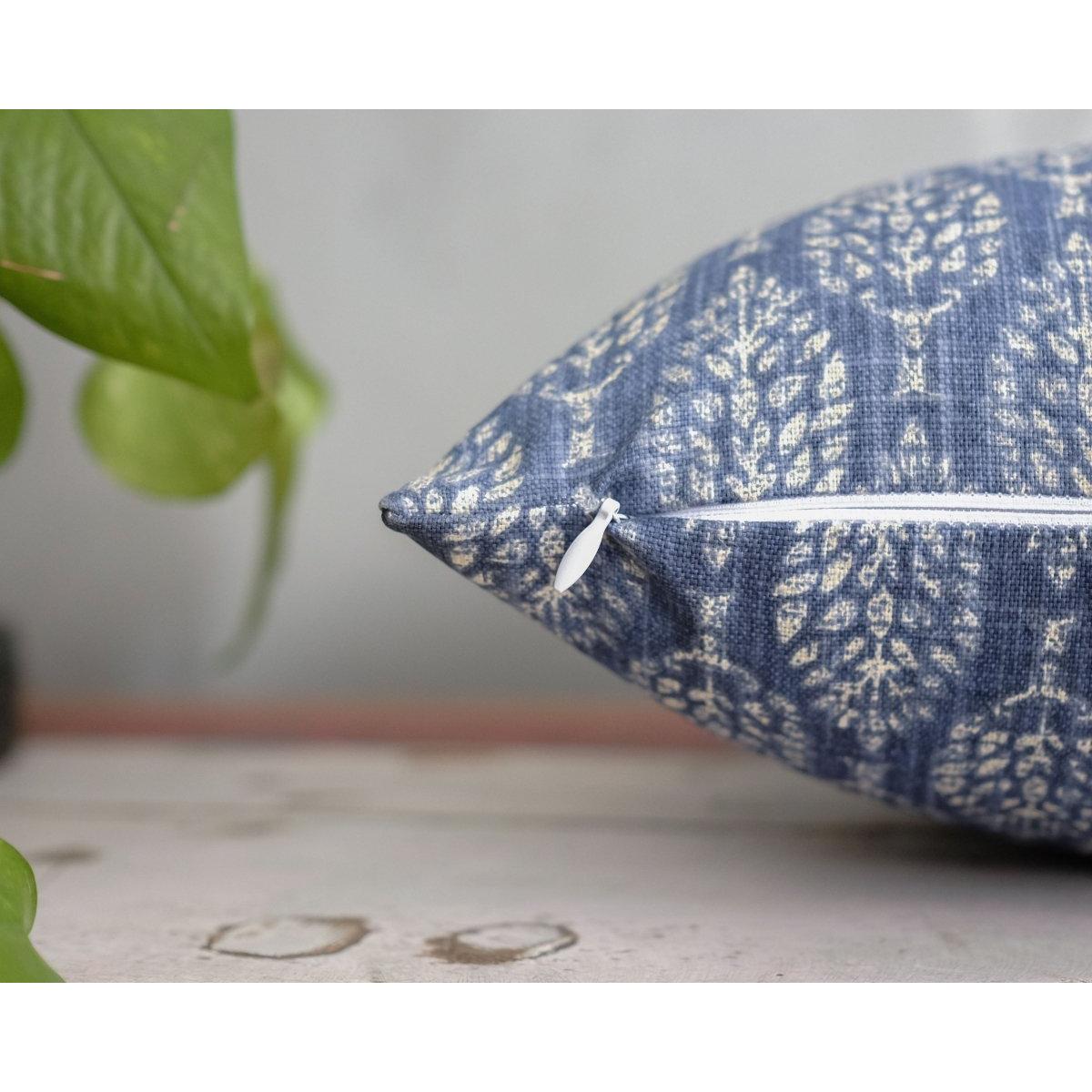 Scandinavian Mavi Dikdörtgen Yastık Kılıfı