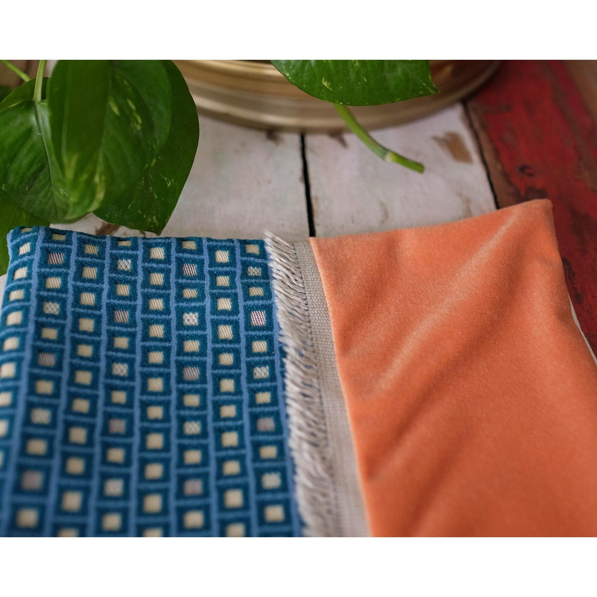 Somon & Petrol Mavisi Özel Tasarım Yastık Kılıfı