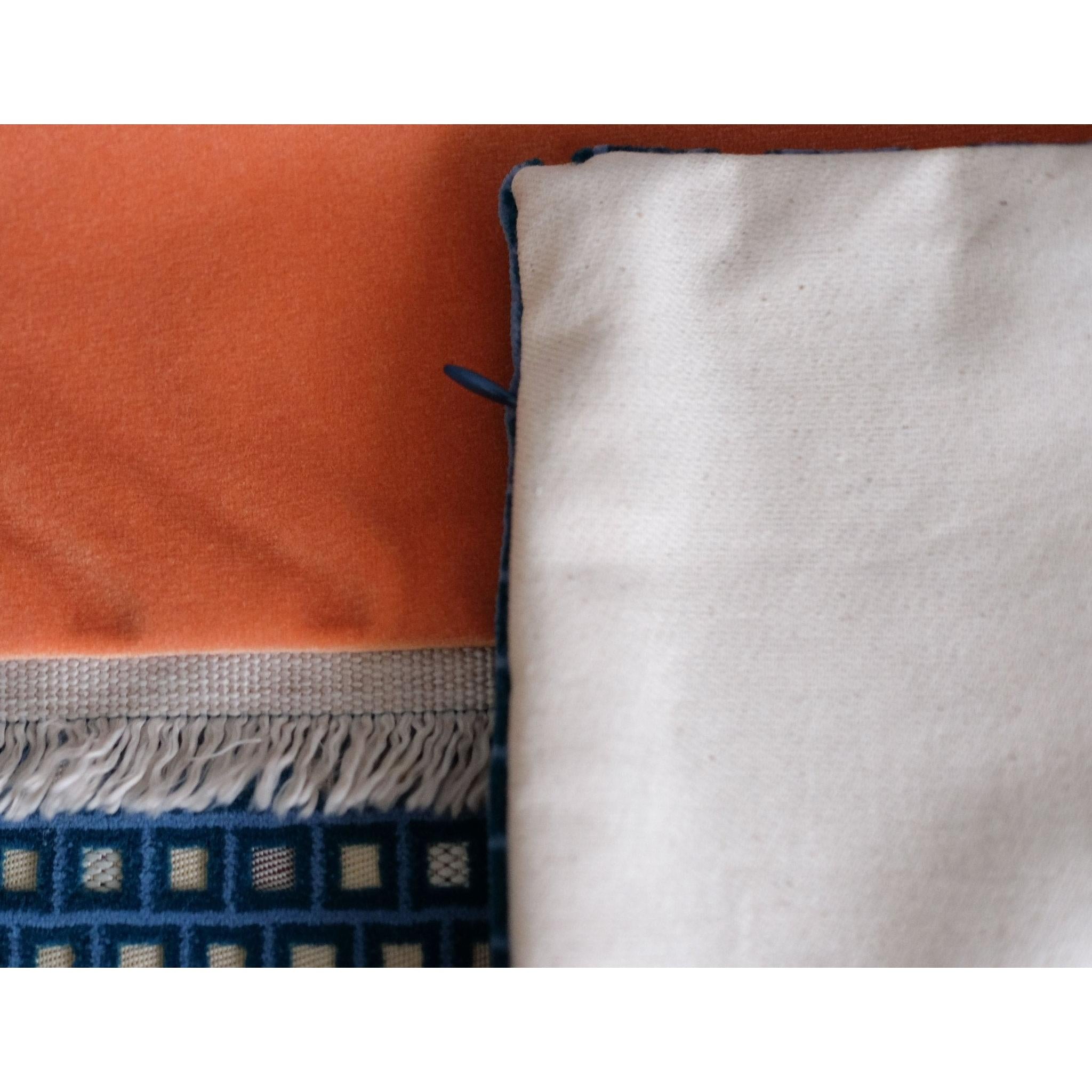 Somon & Petrol Mavisi Özel Tasarım Yastık Kılıfı