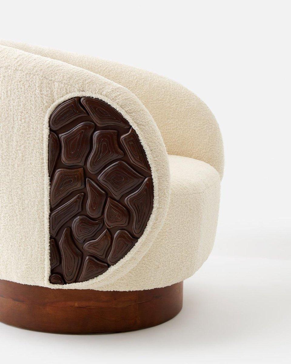 Cozy El Oyması Detaylı Bej Koltuk