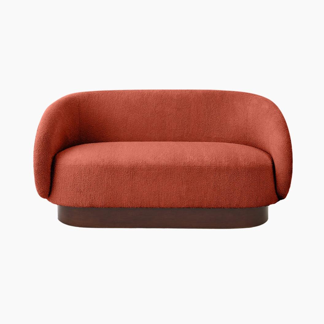 Cozy El Oyması Detaylı Terakota Ceviz Kaplama Kanepe