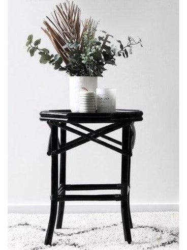 Classy Rattan Sehpa