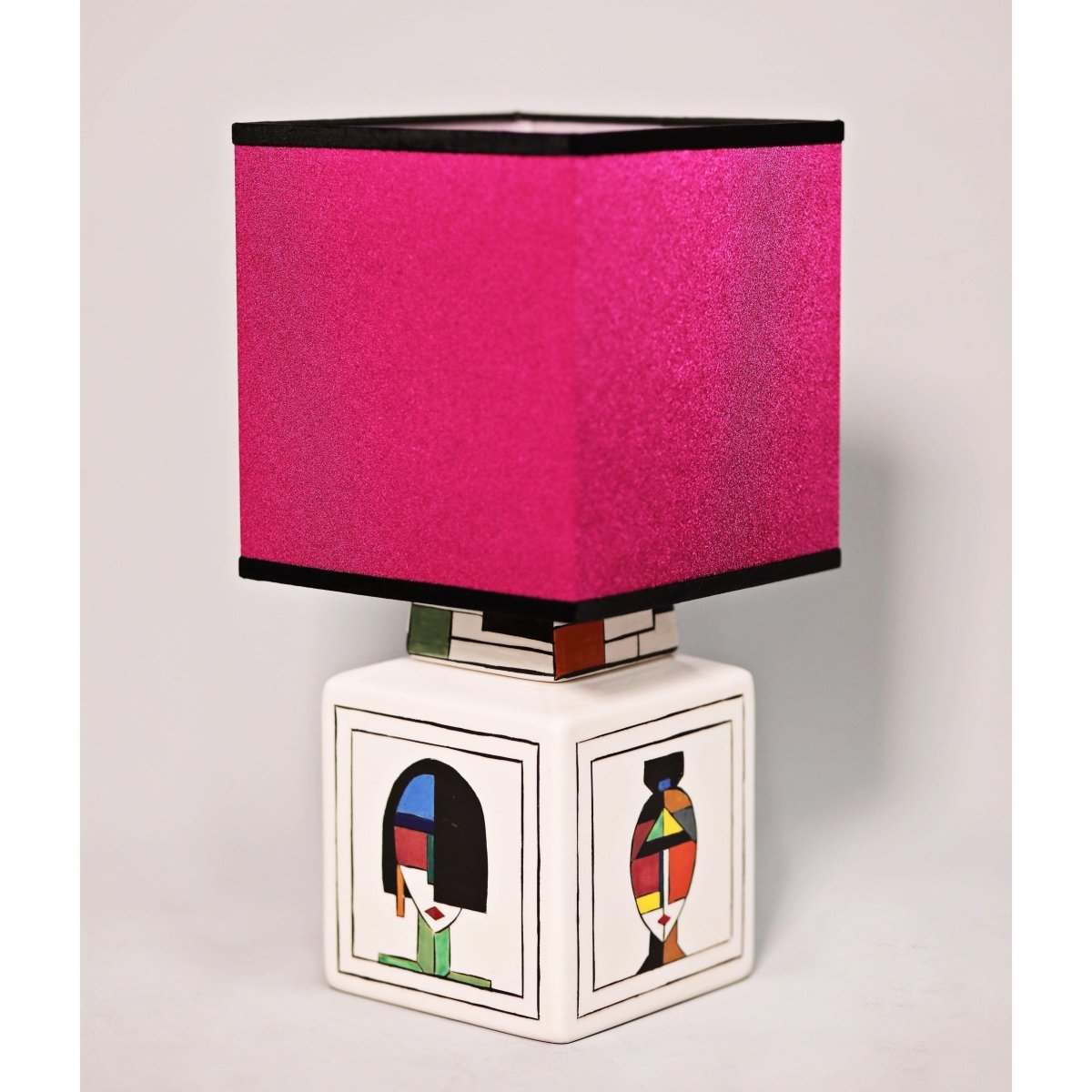 Femme Fuşya Abajur