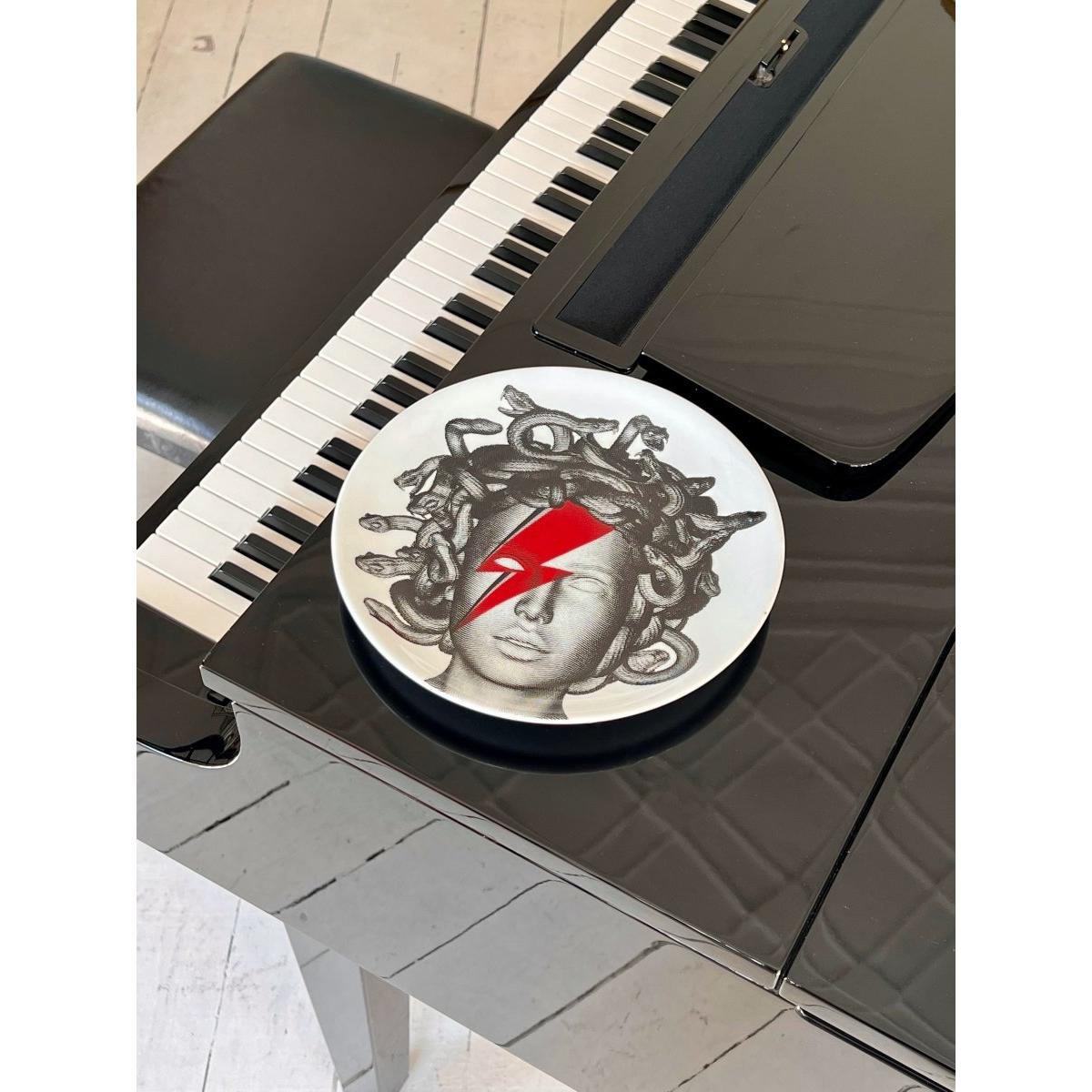 Dekoratif Tabak Medusa No:2