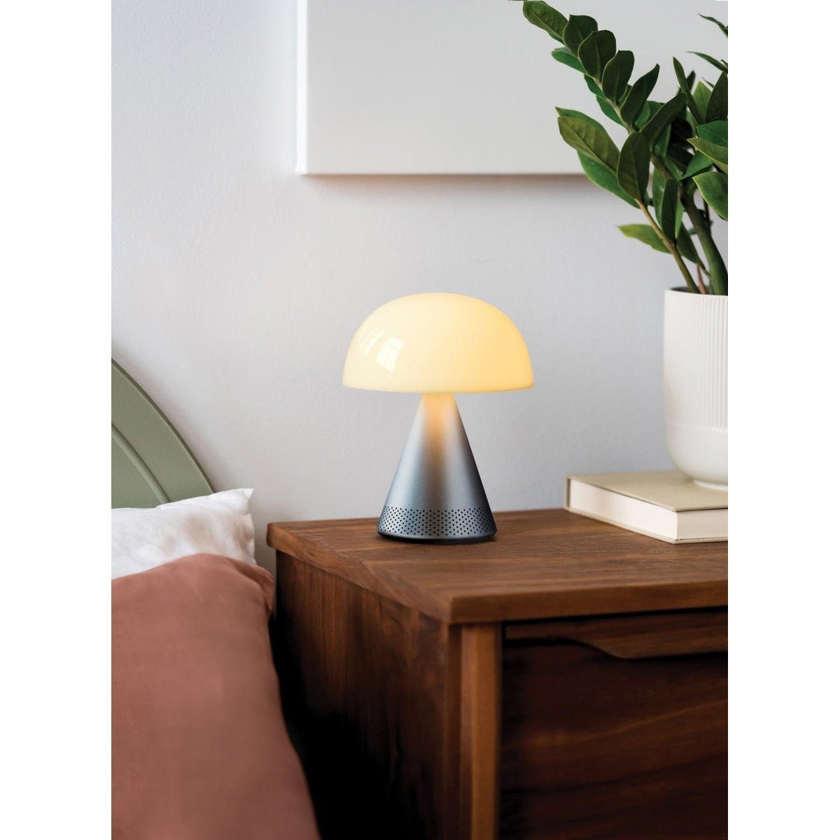 Lexon Mina Led Lamba ve Bluetooth Hoparlör