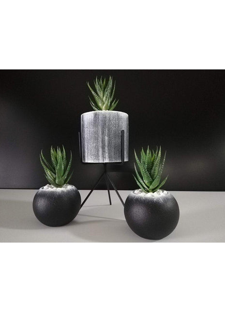 Liv Stil - Tasarım Metal Ayaklı Çiçekli Üçlü Beton Saksı Seti Siyah Beyaz - Saksı