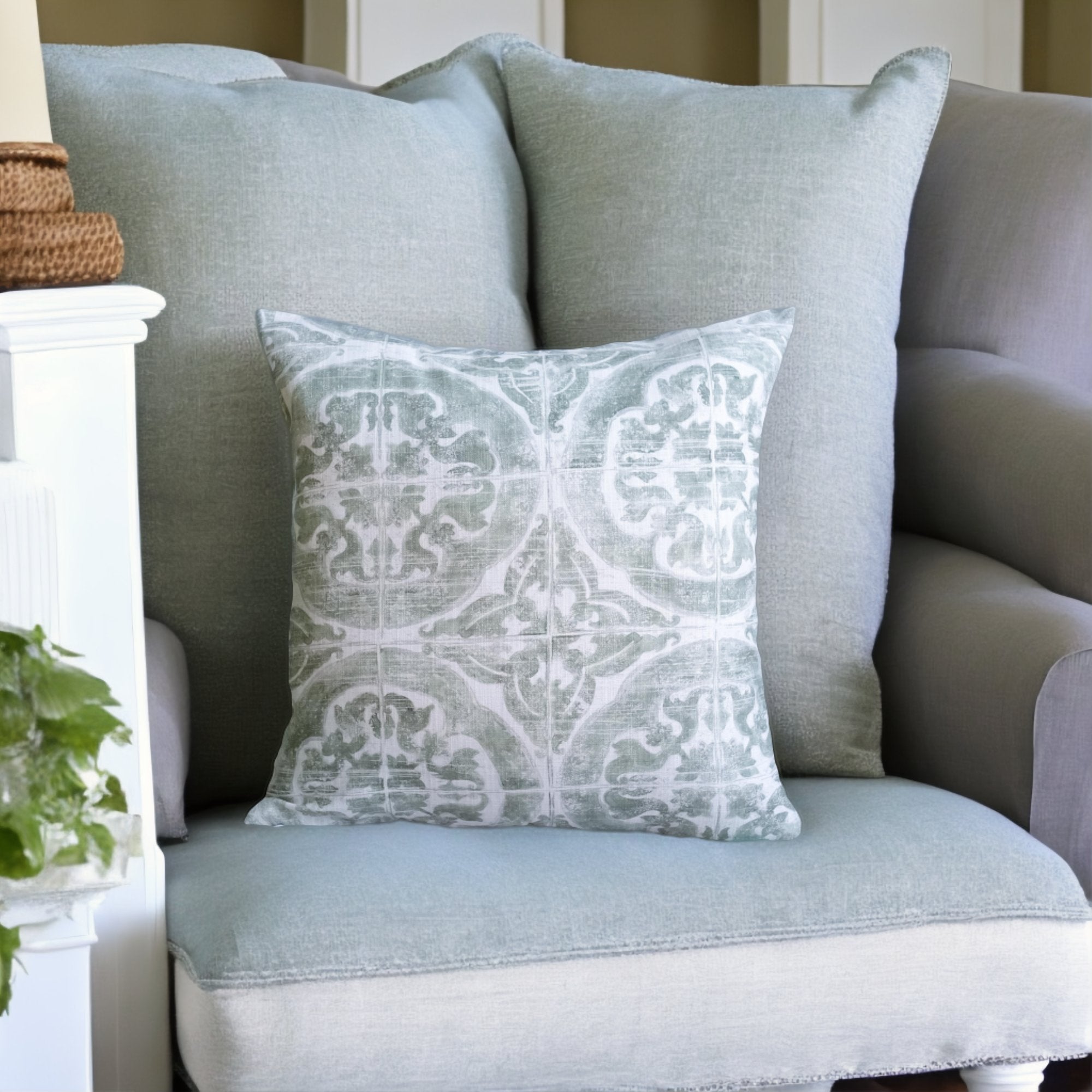 Yeşil Beyaz Eskitilmiş Görünümlü Blok Baskı Yastık Kılıfı