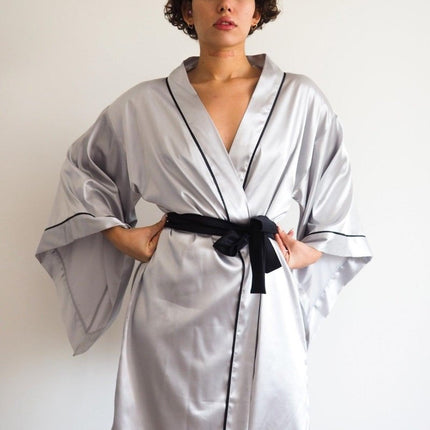 Mita Concept - Gri Siyah Biyeli Saten Yarasa Kol Kimono Sabahlık - Sabahlık