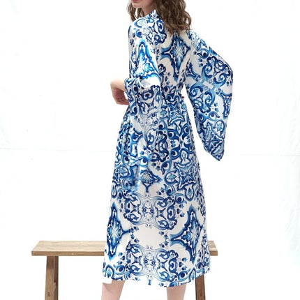 Mita Concept - İpeksi Çini Saten Desenli Yarasa Kol Kimono Sabahlık - Sabahlık