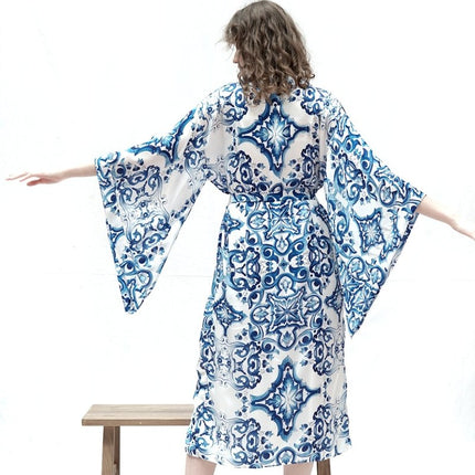 Mita Concept - İpeksi Çini Saten Desenli Yarasa Kol Kimono Sabahlık - Sabahlık