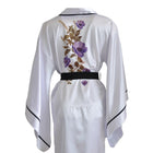 Mita Concept - İpeksi Saten Beyaz Siyah Biyeli Yarasa Kol Kimono Sabahlık - Sabahlık