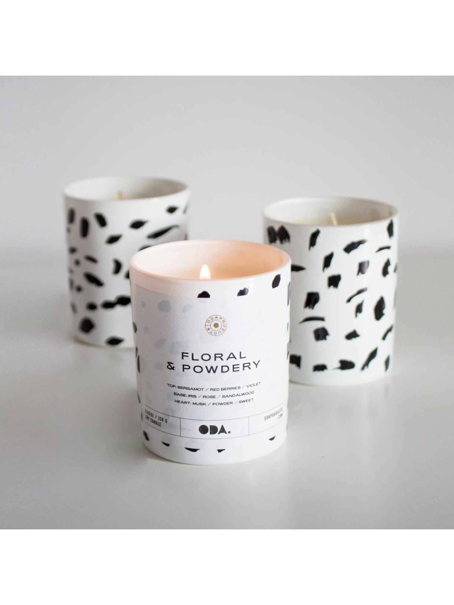 Floral & Powdery I Small Cam Mum