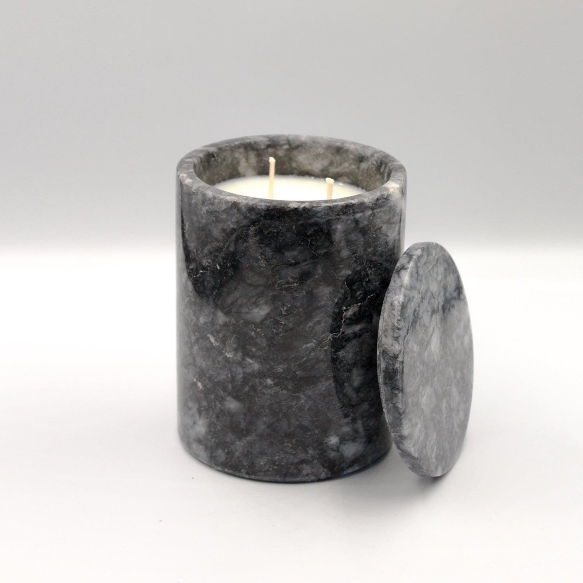 No: 4 Dark Black Mermer Mum