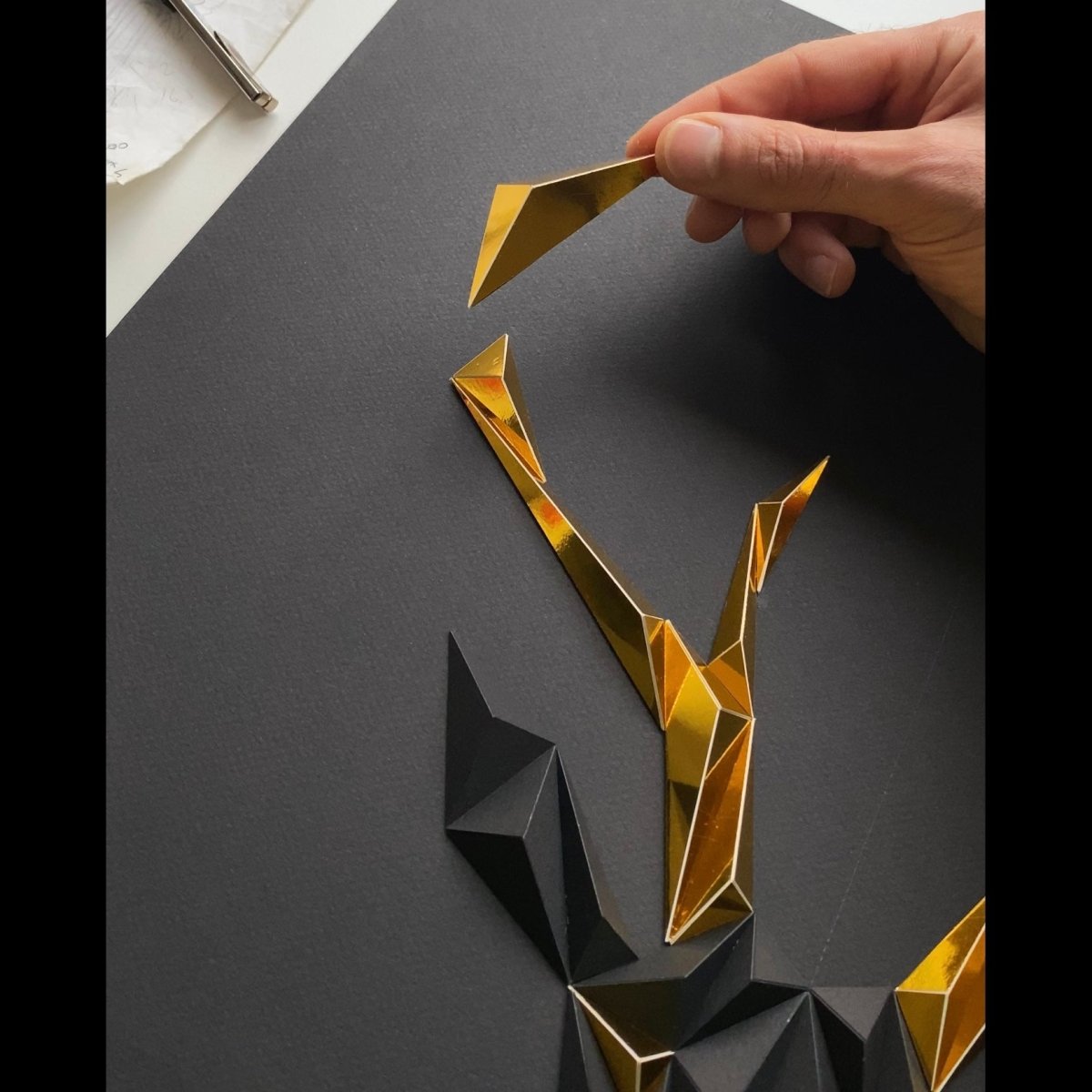 Golden Antlers - Black/Gold Tablo