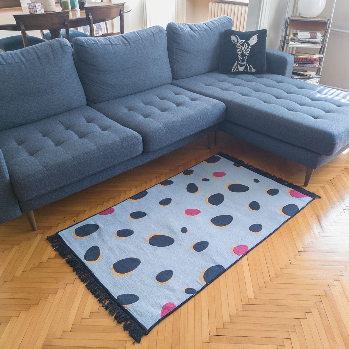 Candy Factory Geri Dönüşümlü Kilim