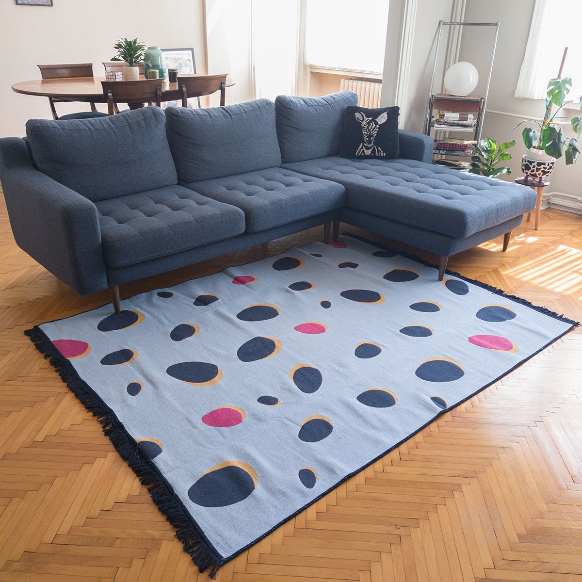 Candy Factory Geri Dönüşümlü Kilim