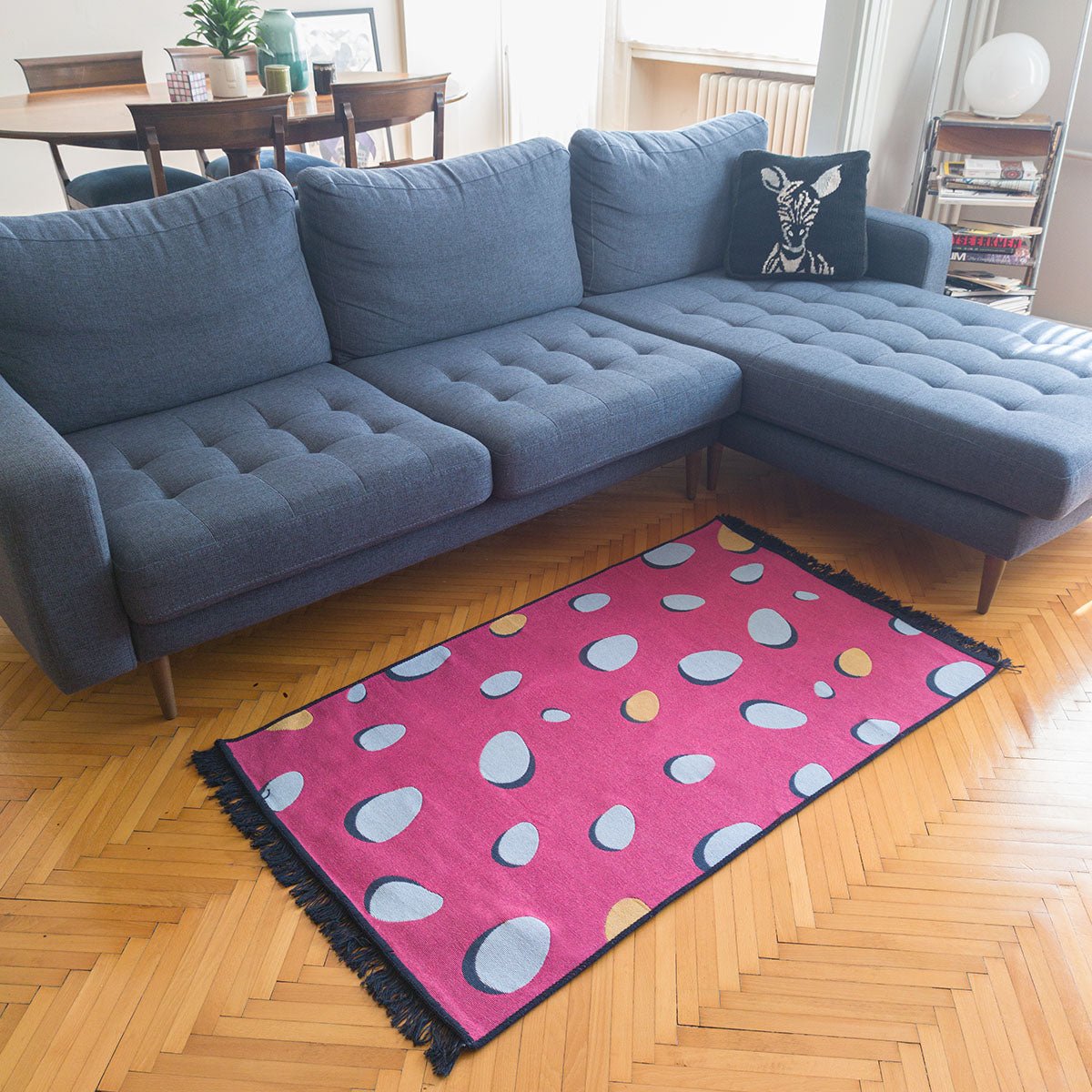 Candy Factory Geri Dönüşümlü Kilim