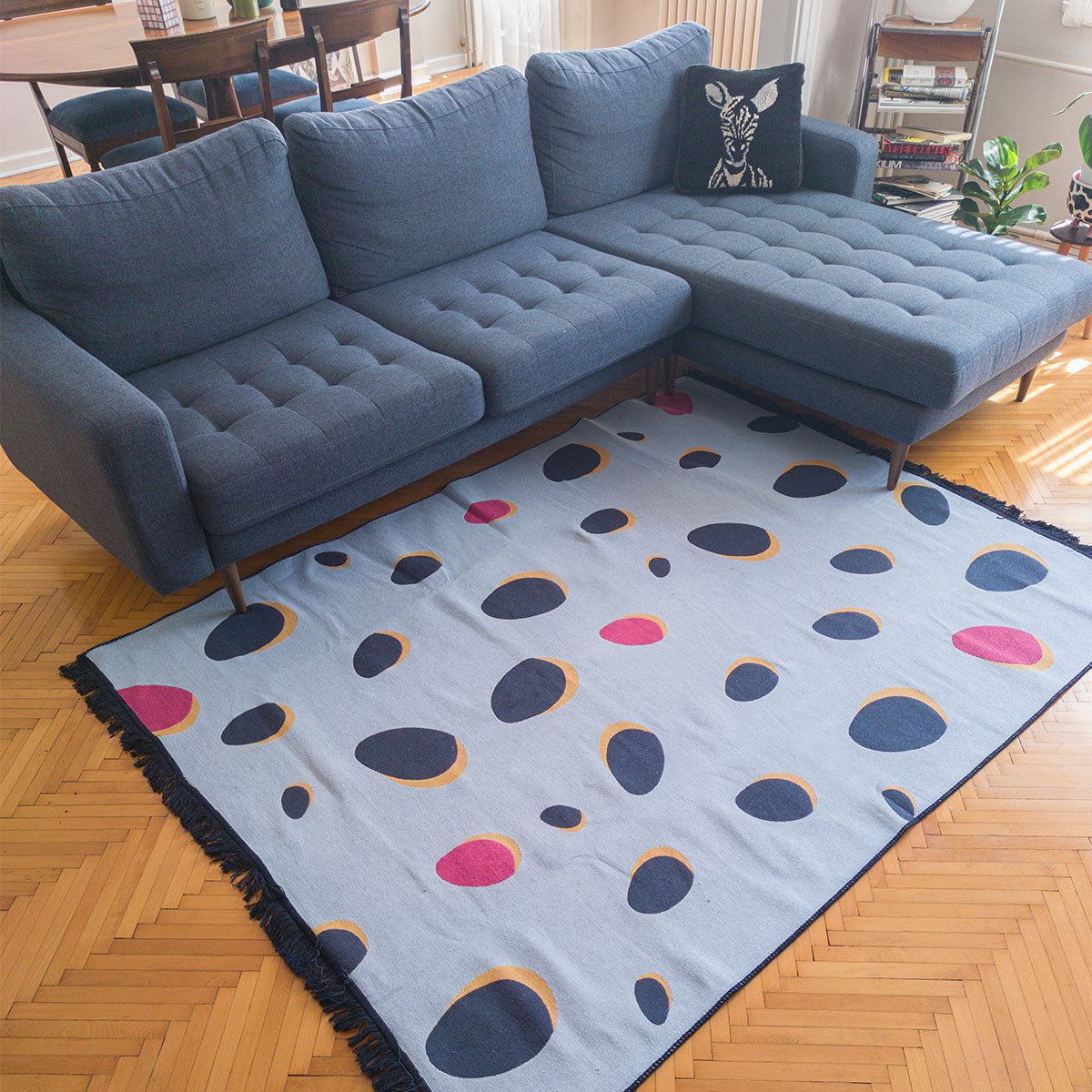 Candy Factory Geri Dönüşümlü Kilim