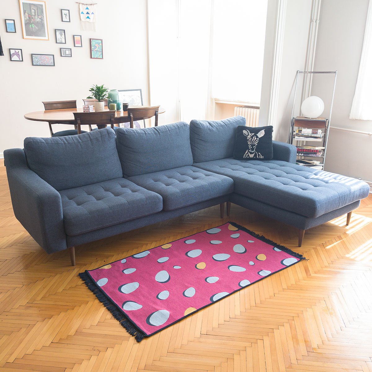 Candy Factory Geri Dönüşümlü Kilim
