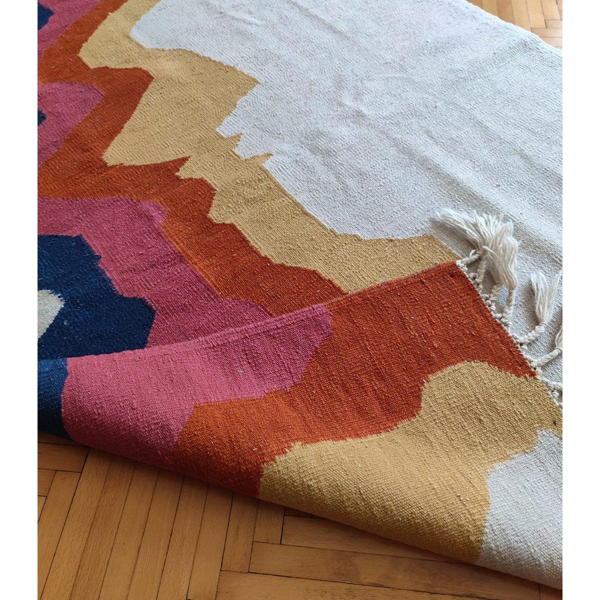 Terra Potta El Dokuması Kilim